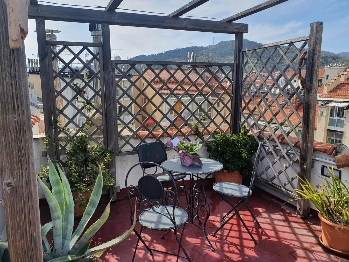 La Mansarda Apartment Savona Luaran gambar